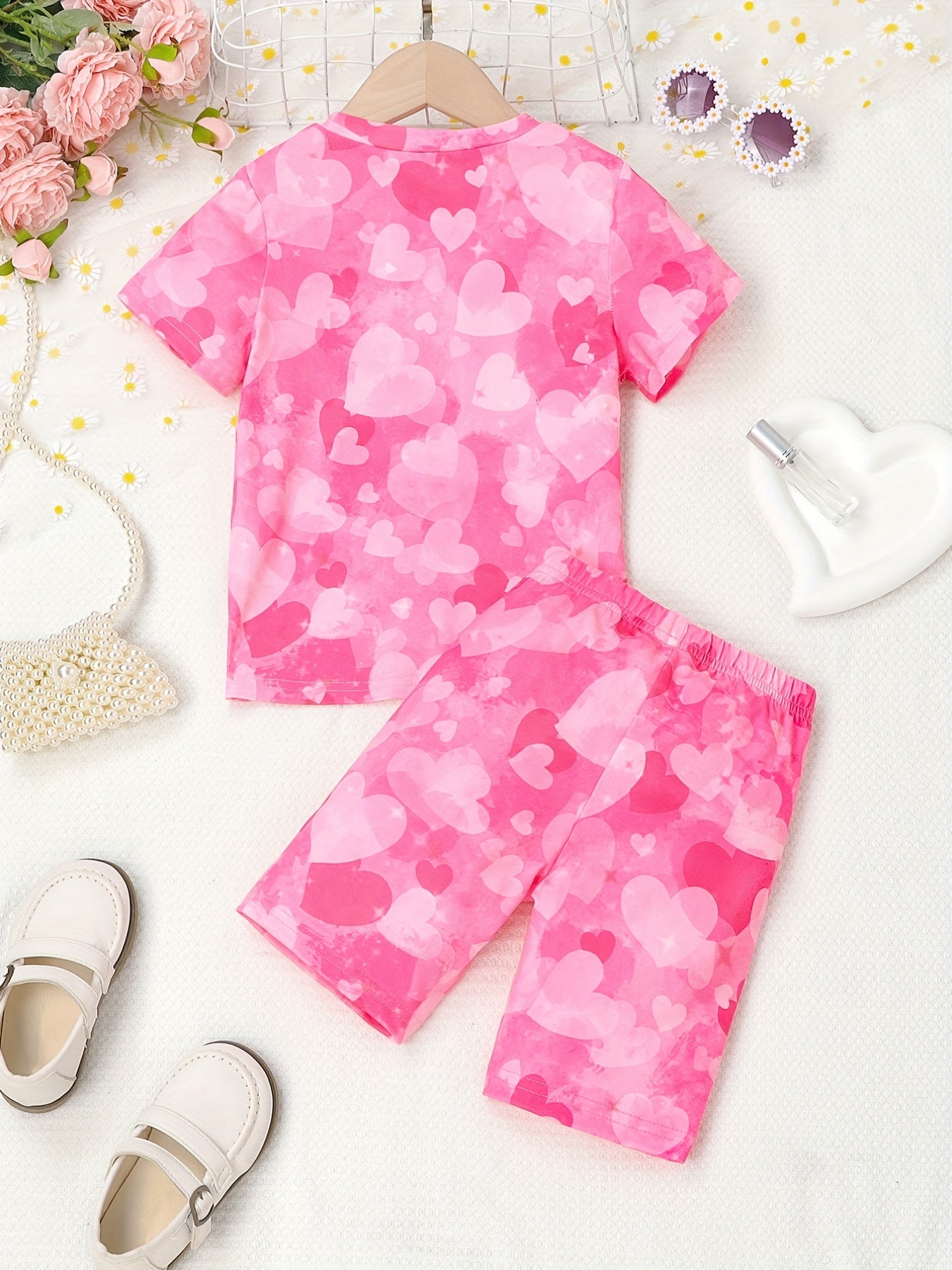 Girls Portrait KIDLIFE Love Short Sleeve T-shirt & Gradient Love Shorts Set