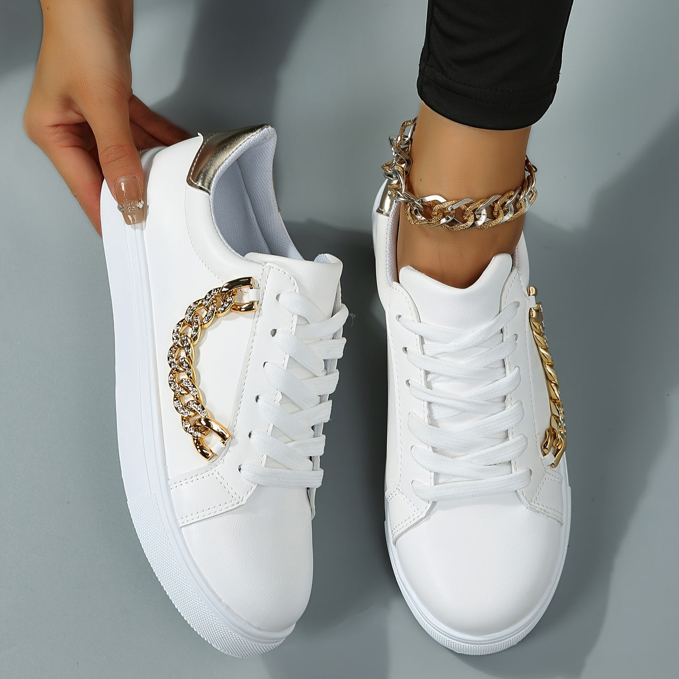 Chain Decor Skate Shoes Faux Leather Outdoor Sneakers