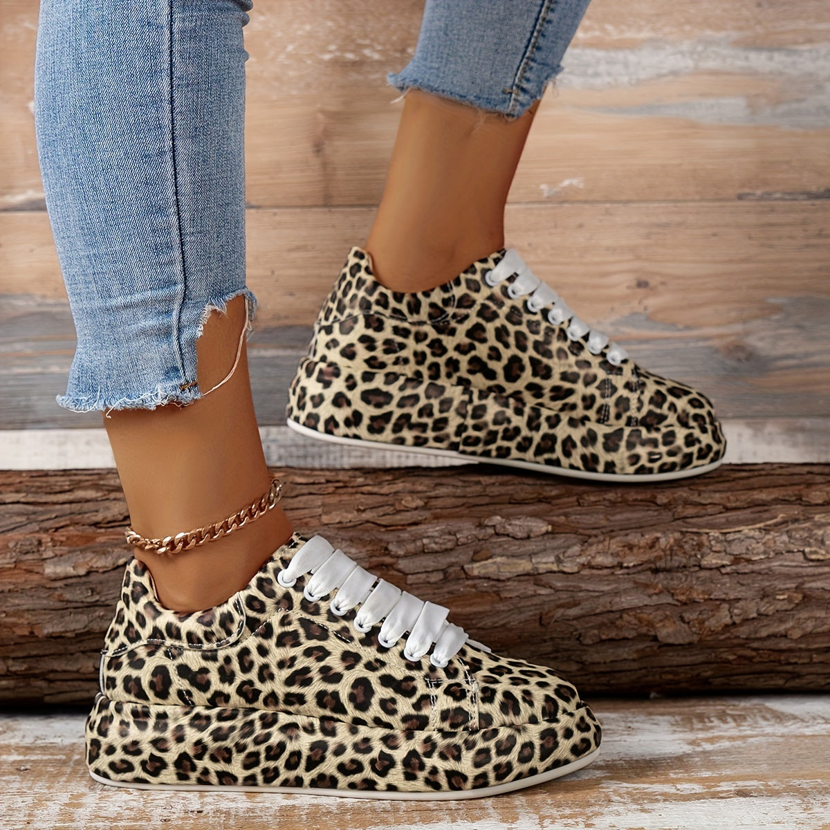 Leopard Print Sneakers Lace Up Sport Shoes Low Top Comfortable