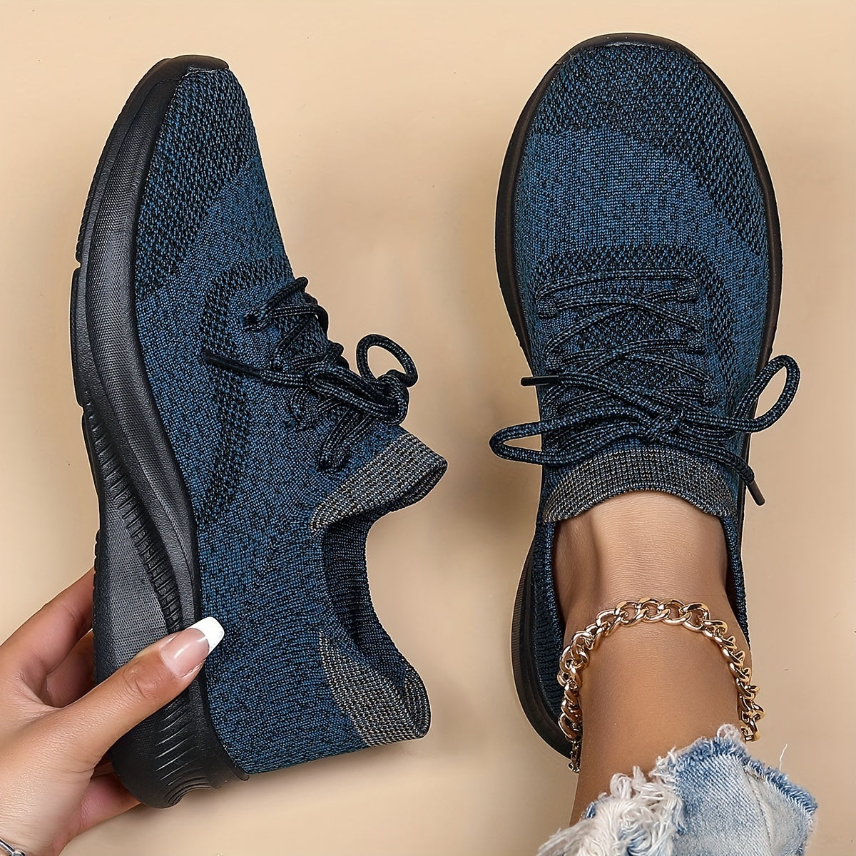 Women's Lightweight Mesh Running Shoes Breathable Comfortable Sport Shoes