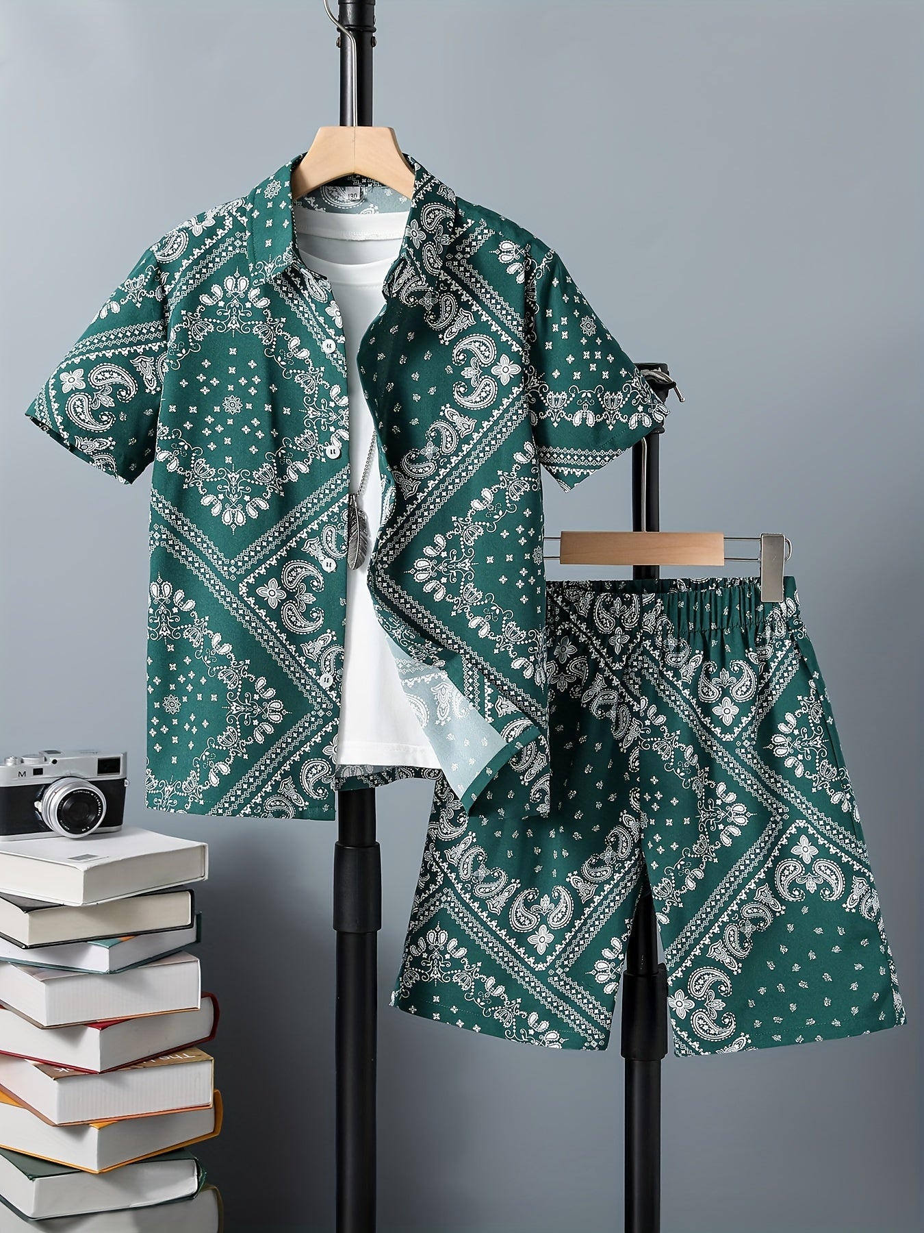 Paisley Pattern Boy's Hawaiian Shirt & Shorts Set for Beach Vacation