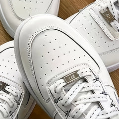 Women's Embroidered Skate Shoes Round Toe Lace Up Platform Sneakers