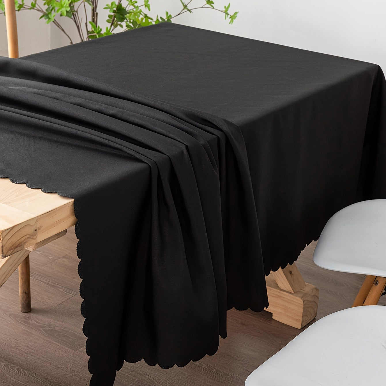 Stain Resistant Tablecloth - Indoor/Outdoor Use