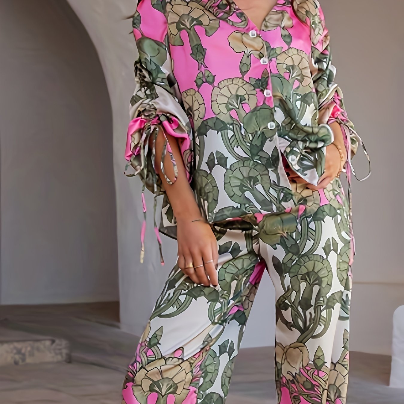 Women's Plus Floral Lace-Up Shirt & Pants Set