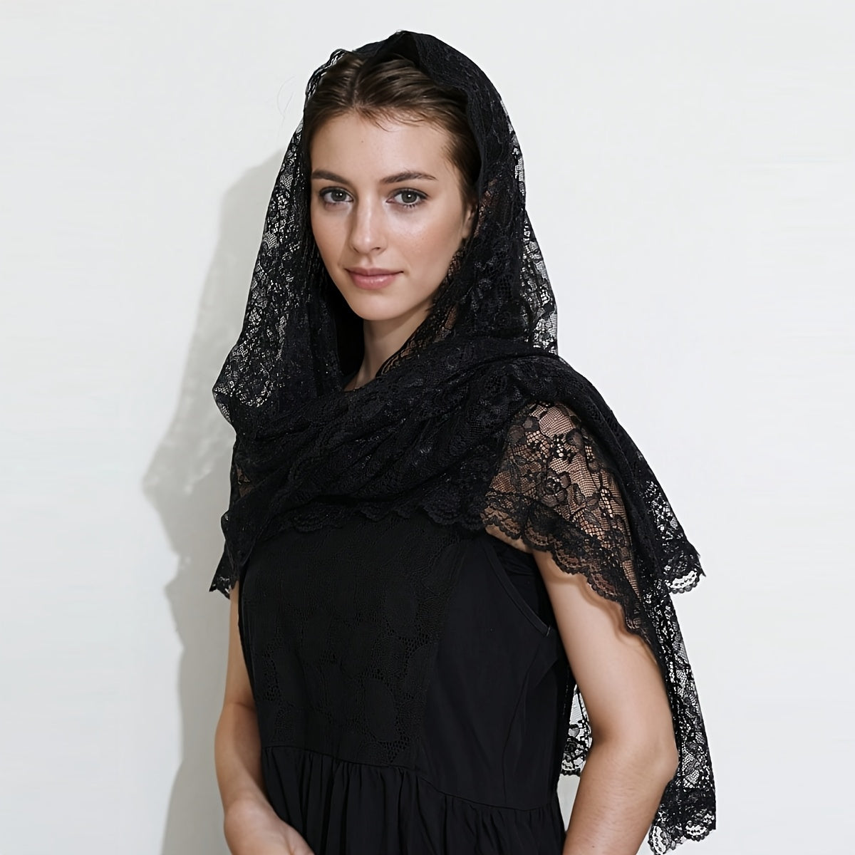 Floral Lace Bridal Veil Single Layer Wedding Veil Lightweight Fabric