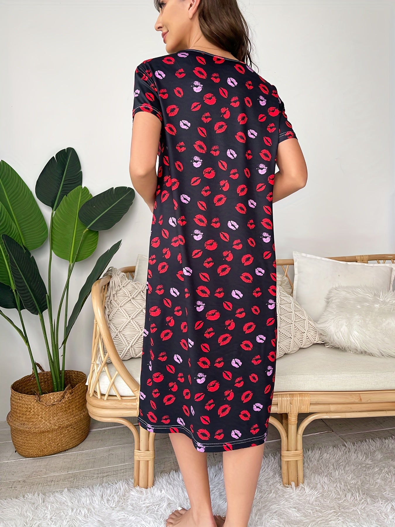 Lip Print Crew Neck Nightdress Short Sleeve Sleep Dress Women's Sleepwear