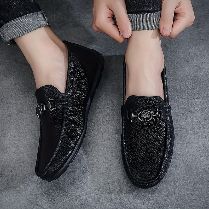 Men's Metallic Decor Moc Toe Loafer Shoes