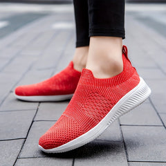 Men's Lightweight Slip On Casual Shoes For Traveling Jogging