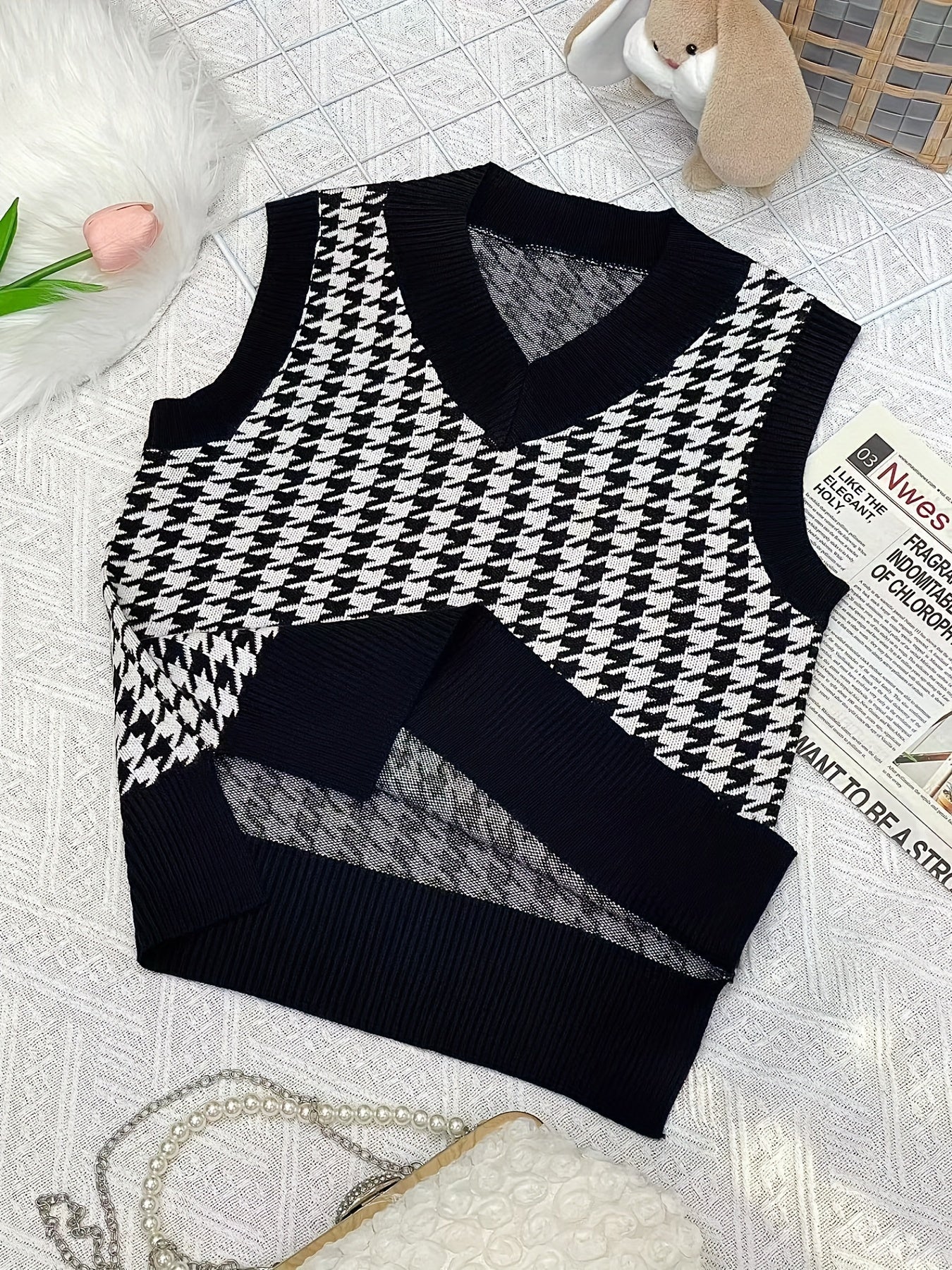 Girls Houndstooth V Neck Knitted Sweater Vest