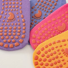 Non-Slip Sports Socks with Glue Dot, Comfortable Ankle Socks for Kids