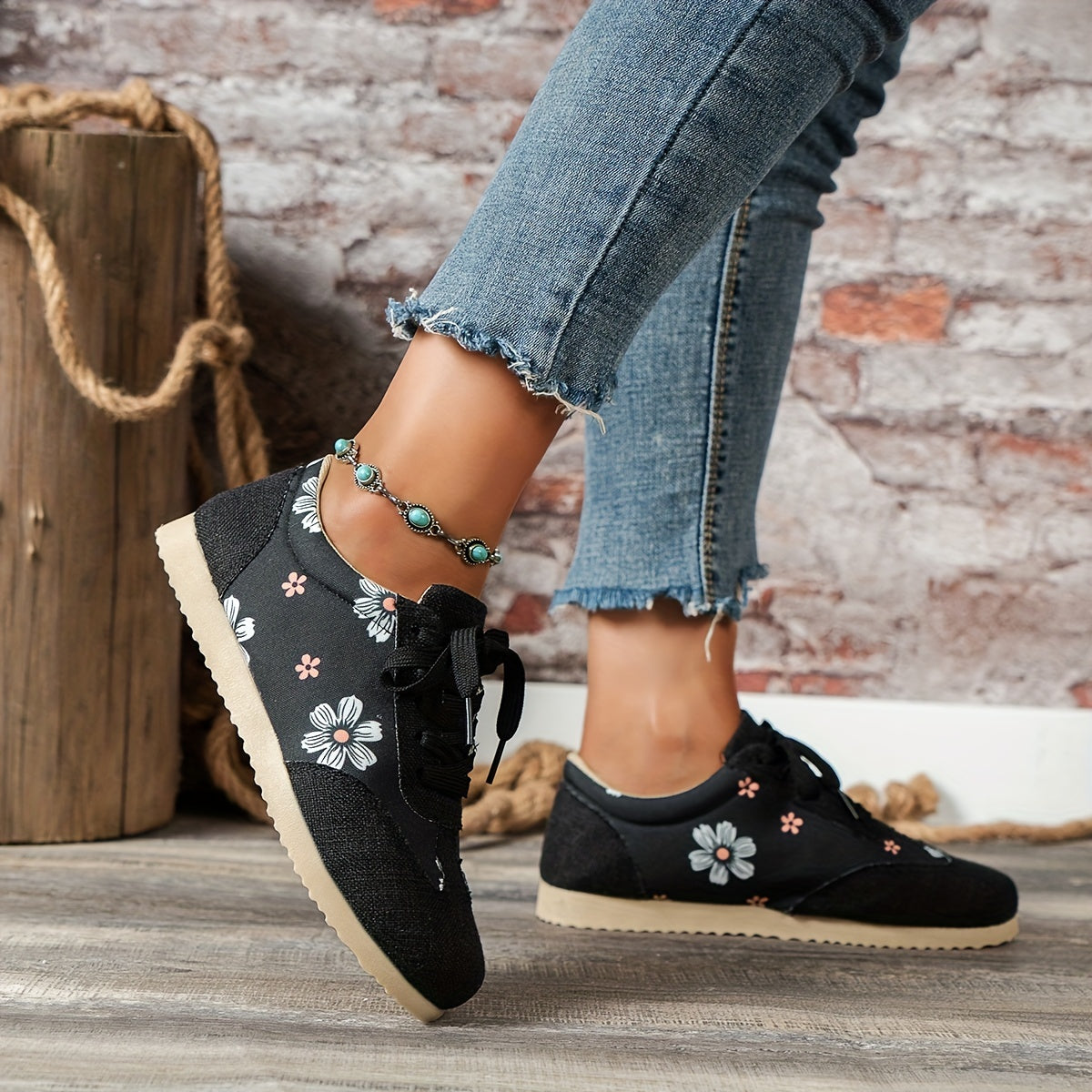 Floral Print Sneakers Lace Up Outdoor Shoes Lightweight Low Top