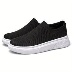 Men's Lightweight Slip On Casual Shoes for Traveling Jogging