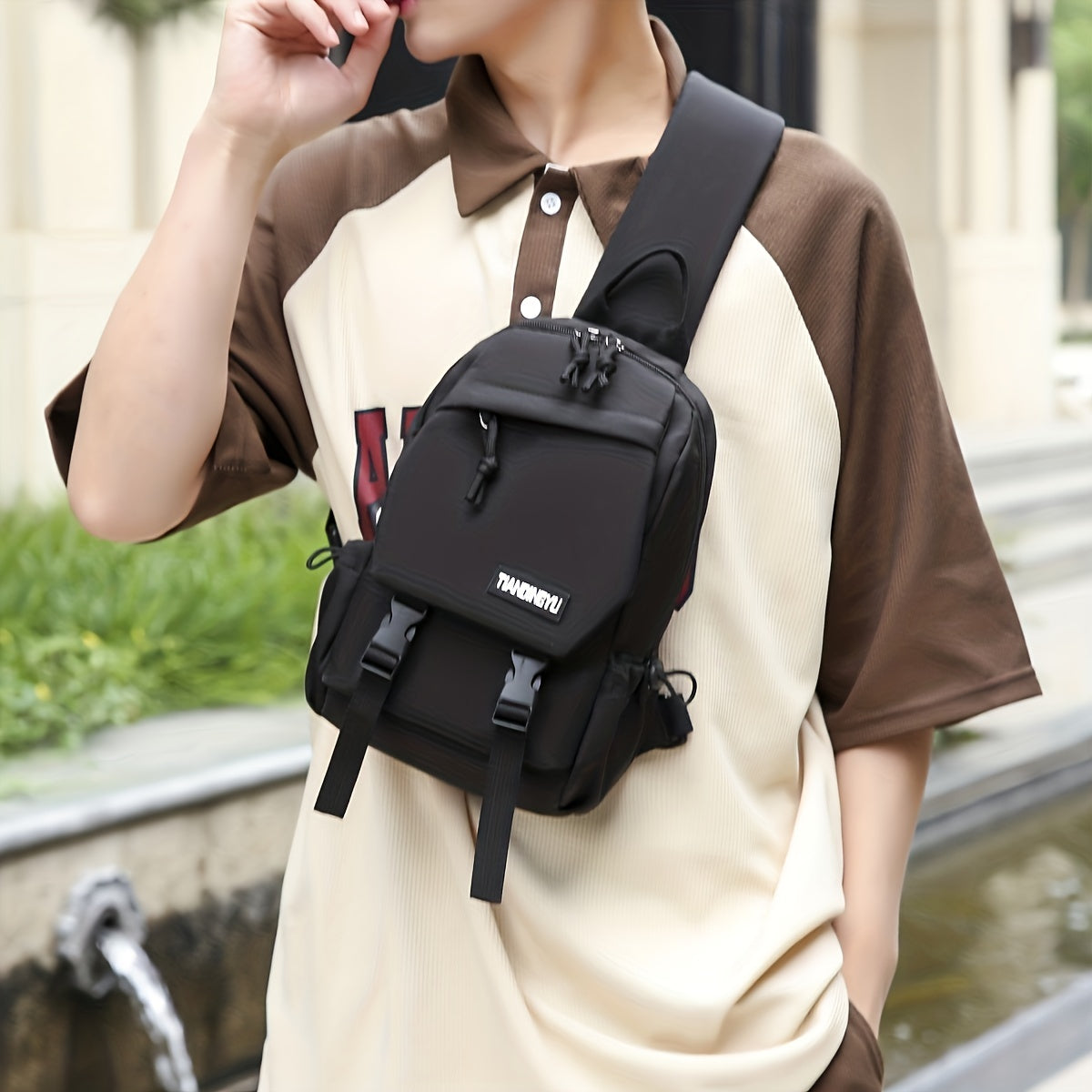 Crossbody Chest Bag Lightweight Sports Fitness Sling Bag