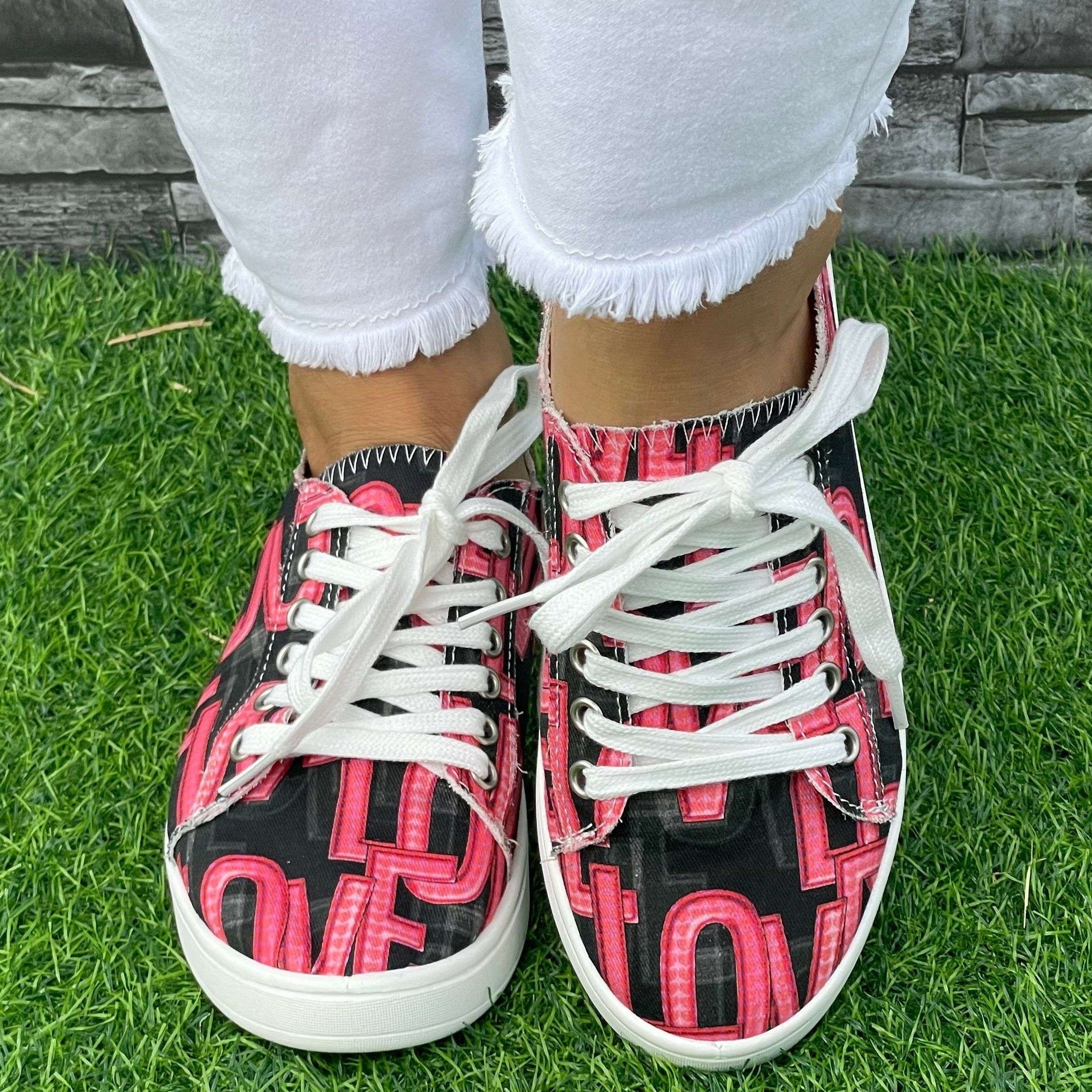 Red Letter Flat Shoes for Women Lightweight Breathable Casual Walking Shoes