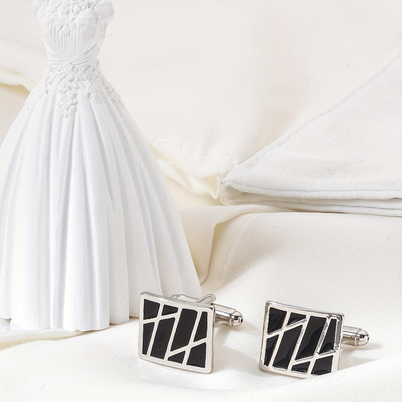 Men's Geometric French Shirt with Cufflinks