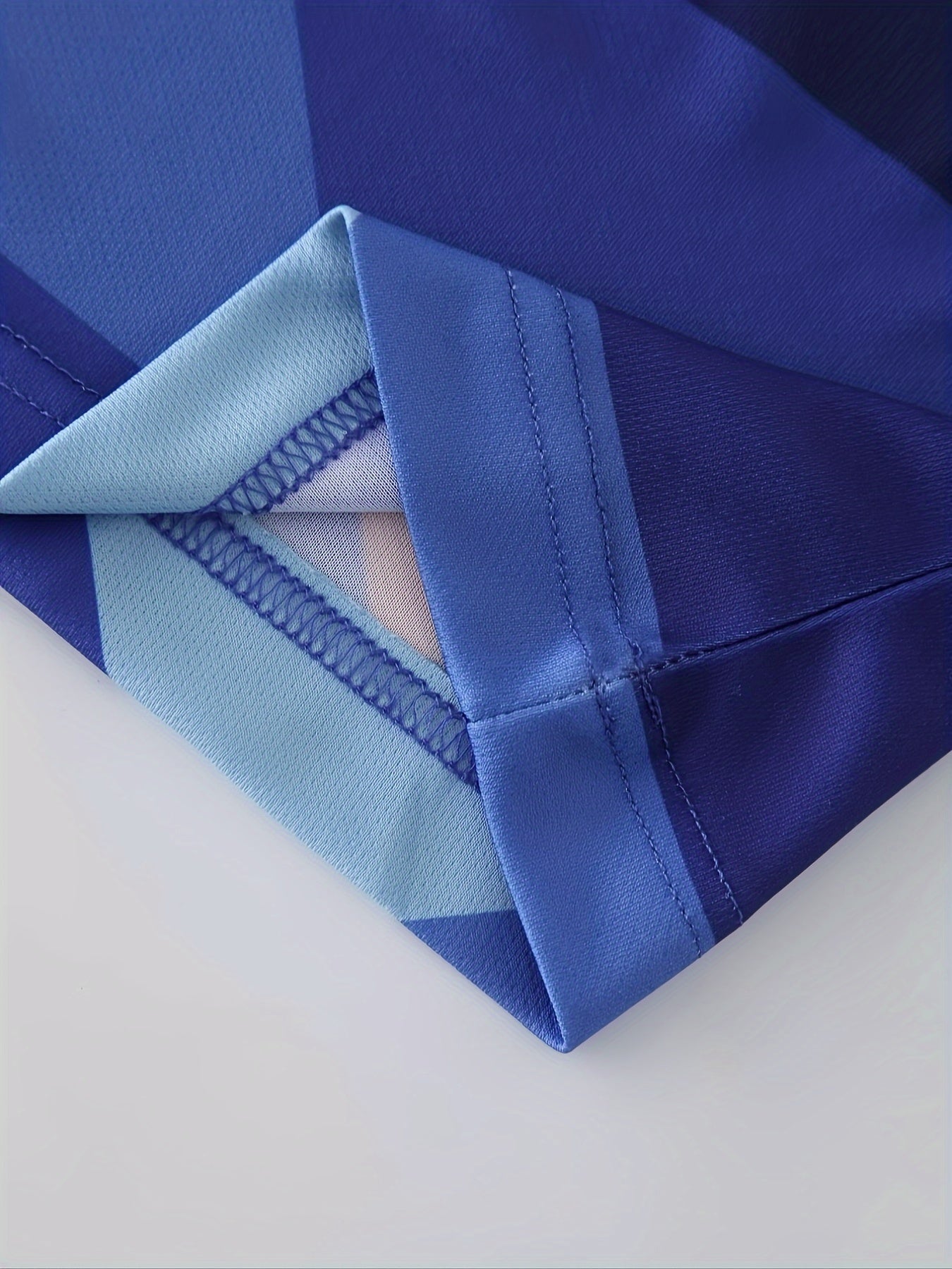 Men's Geometry Pattern Breathable Soccer Club Uniform Shirt