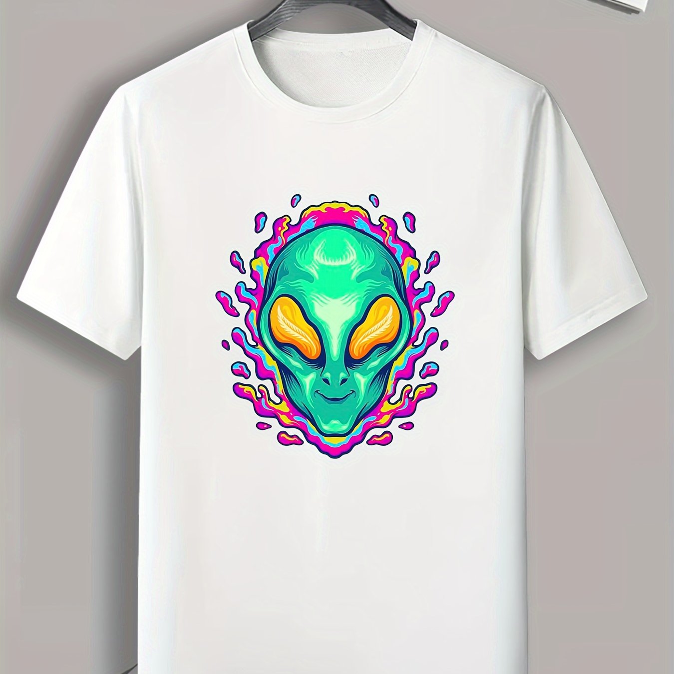 Alien Print Men's Graphic T-shirt for Summer