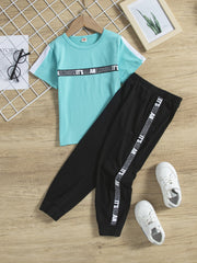 2pcs Boys Letter Graphic Tee Top & Pants Set Kids Summer Clothes