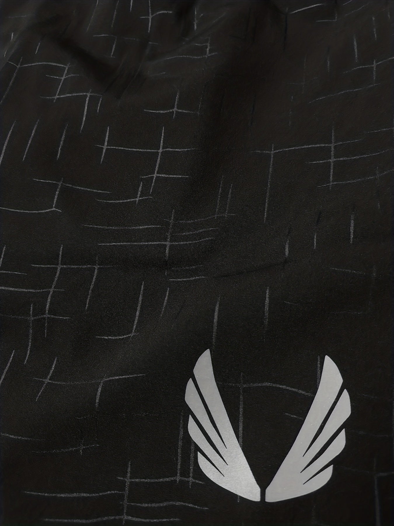Men's Breathable Wings Print Drawstring Running Shorts