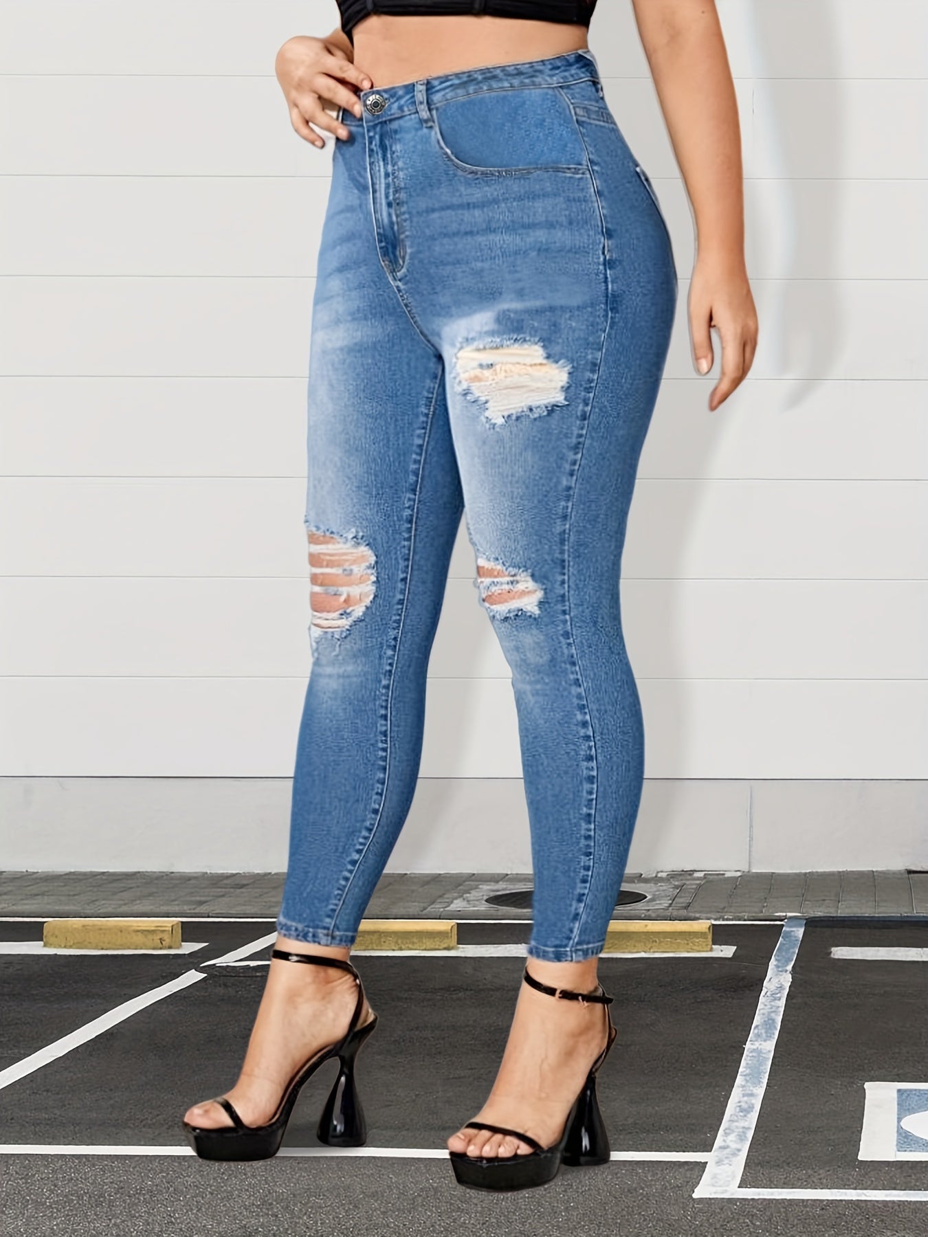 Ripped High Stretch Skinny Jeans