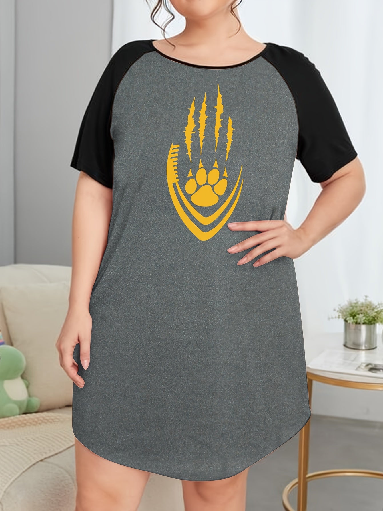 Plus Bear Paw & Football Print Raglan Sleeve Round Neck Tee Sleep Dress