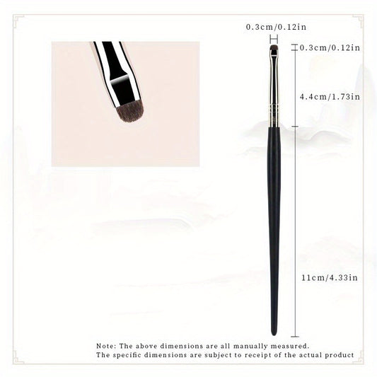Small Eye shadow Makeup Brush with Soft Synthetic Hairs