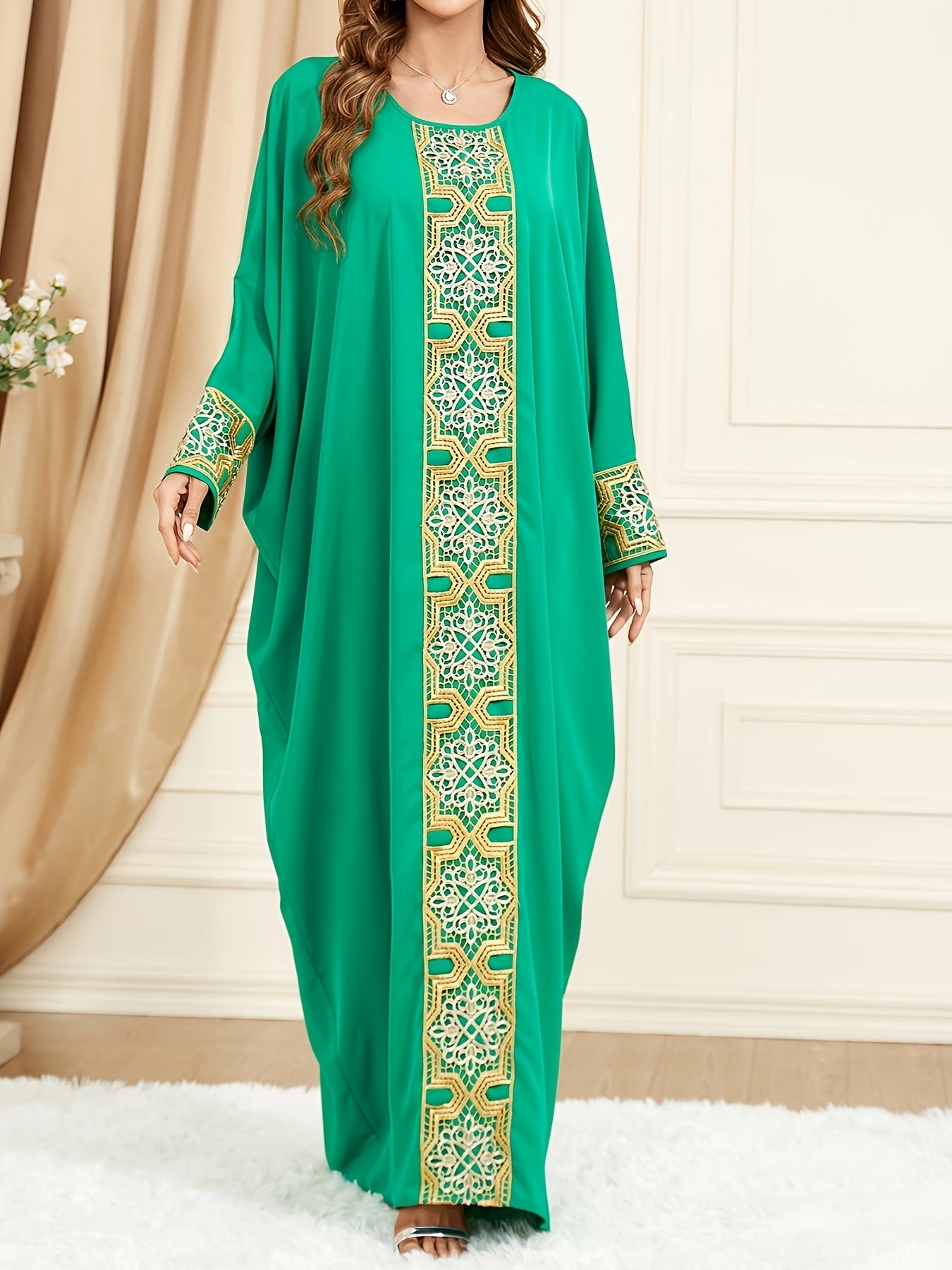 Women's Applique Batwing Sleeve Maxi Dress