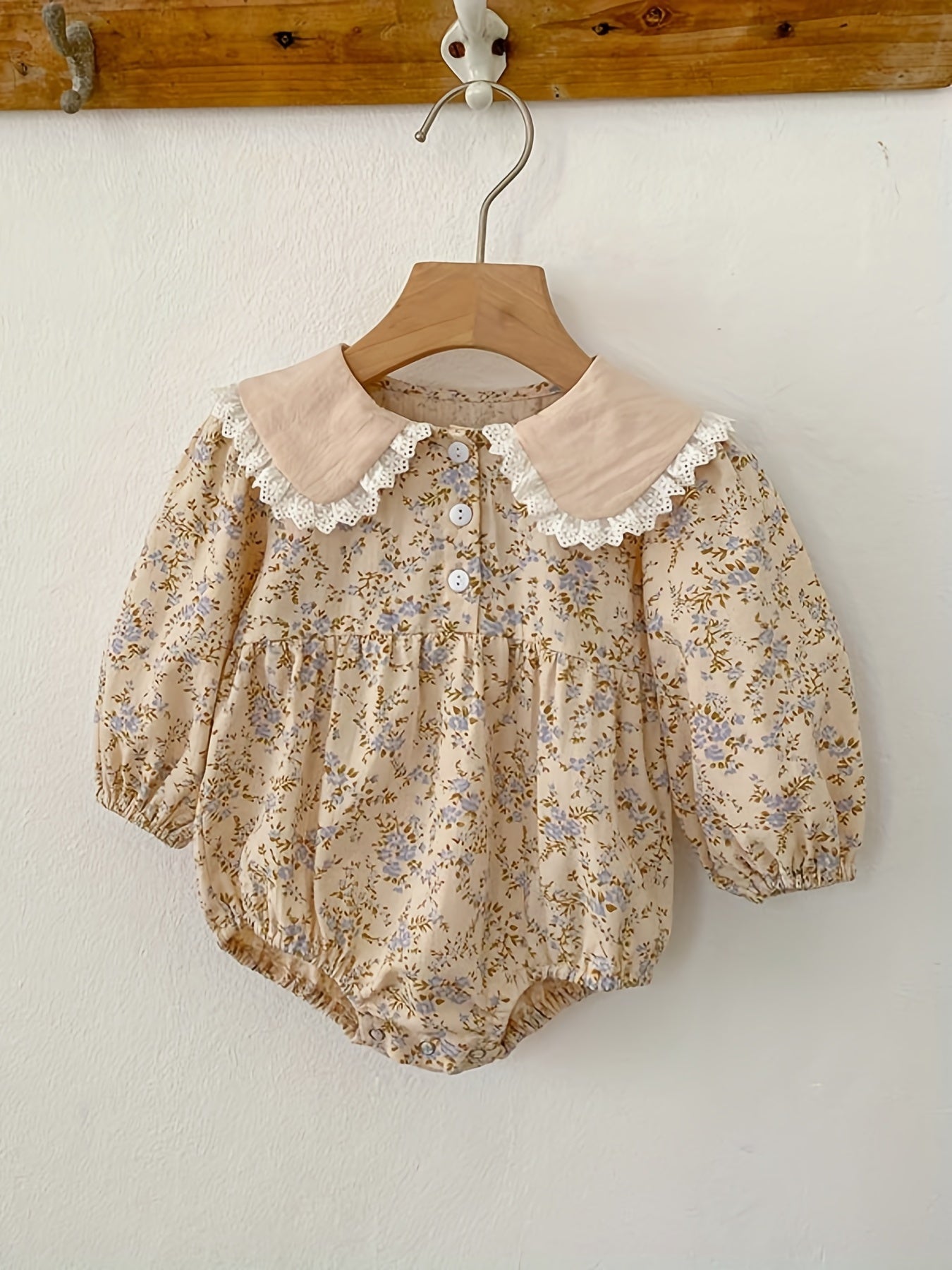 Puffy Sleeve Button Baby Girls Rompers Newborn Bodysuit