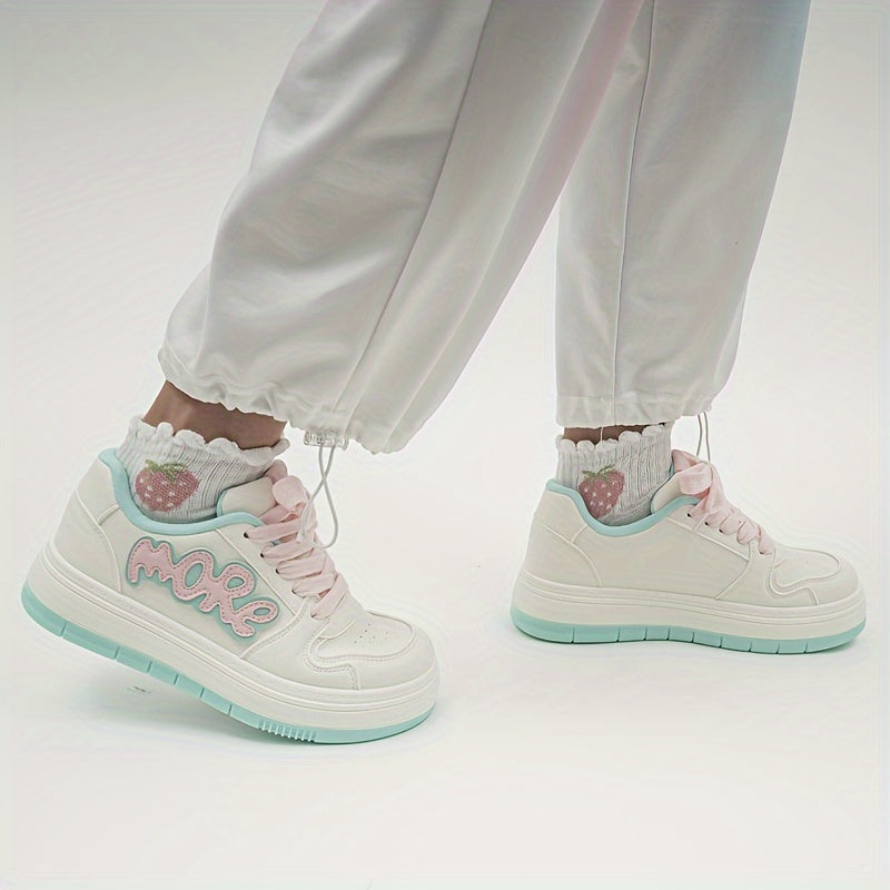 Letter Patched Stylist Skate Shoes for Women