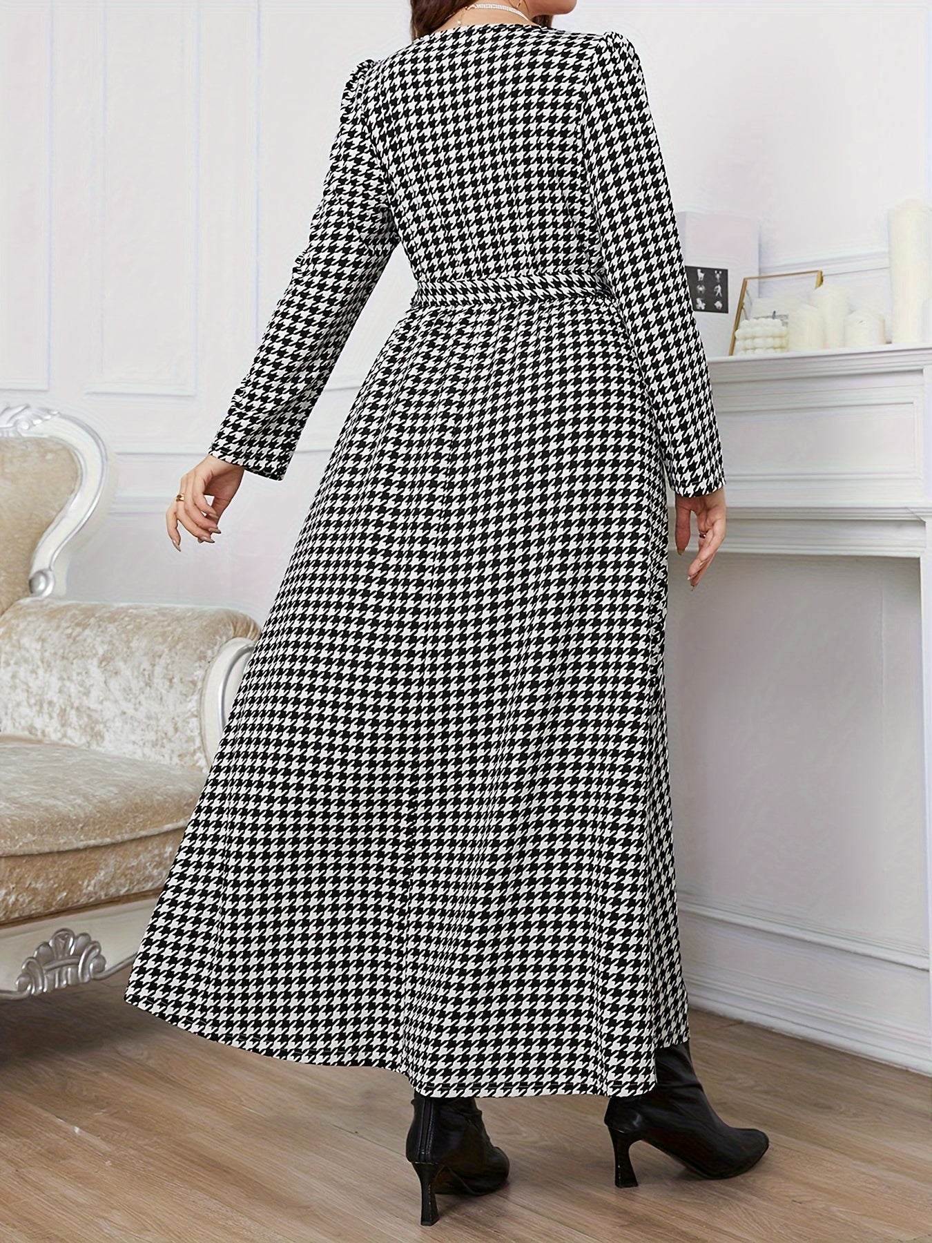 Houndstooth Print Long Sleeve Maxi Dress With Belt