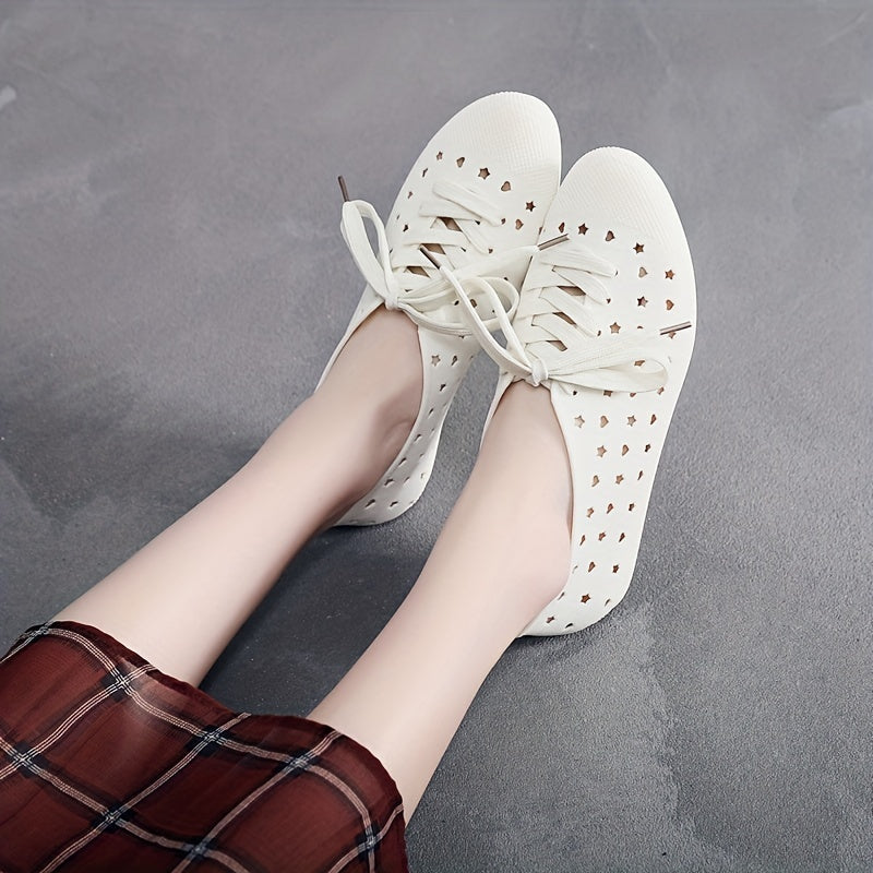 Women's Star & Heart Hollow Out Casual Lace Up Flat Shoes
