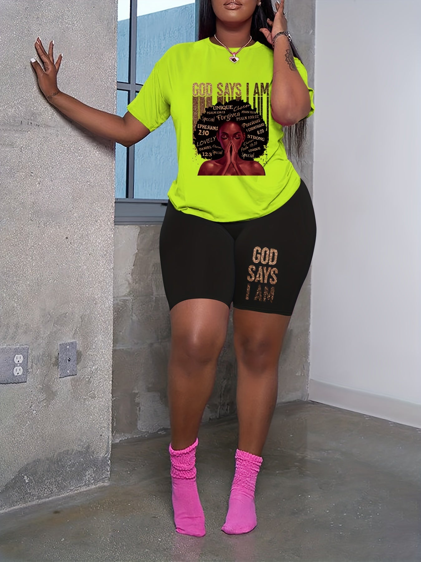 Plus Size Casual Two Piece Set: Figure & Letter Print Tee & Shorts