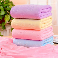 110g Sports Embossed Yoga Towel Soft Non-shedding Towel for Gym Training