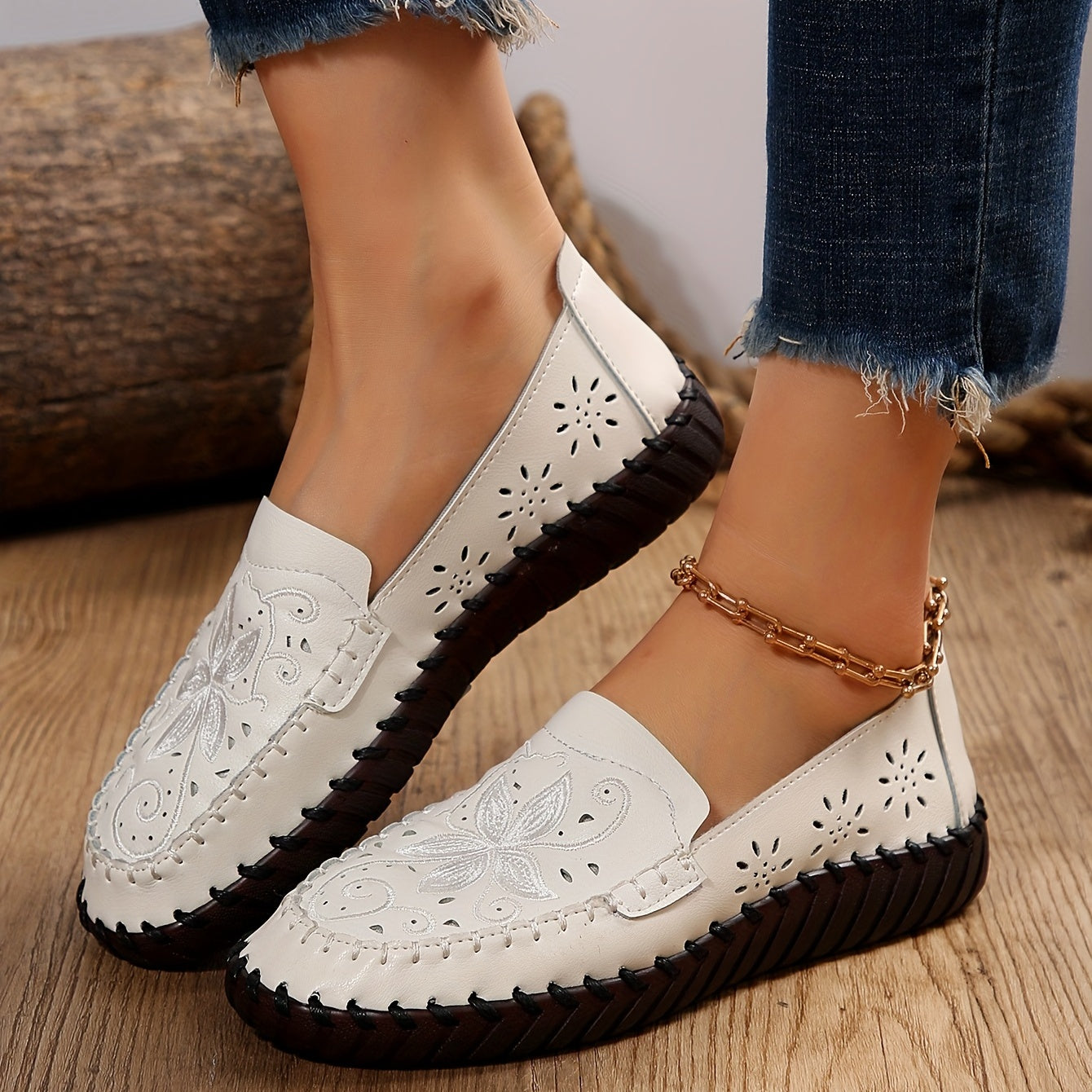 Floral Embroidered Flat Shoes Slip On Loafers Lightweight Flats