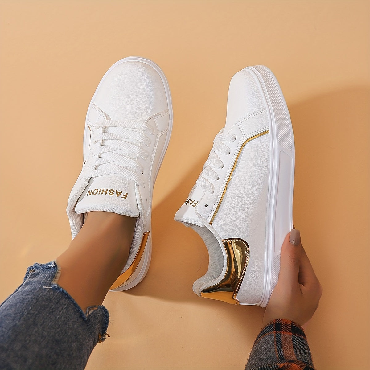 Casual Non Slip Skate Shoes Flat Lace Up Sneakers
