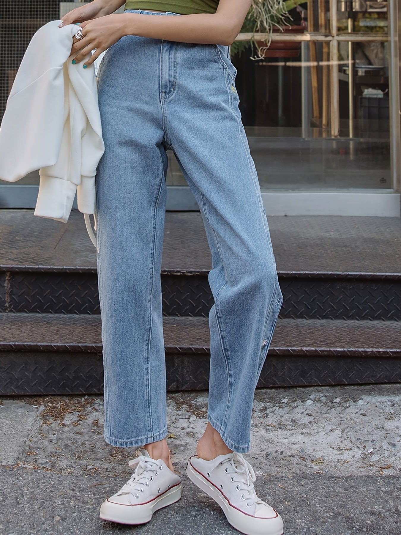 Floral Embroidered Straight Jeans Women's Denim Pants