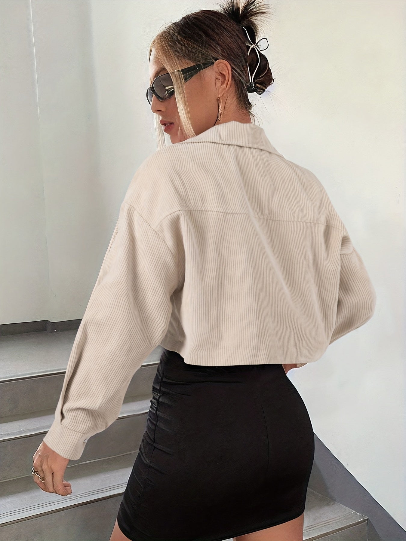 Button Front Flap Pockets Crop Jacket for Women