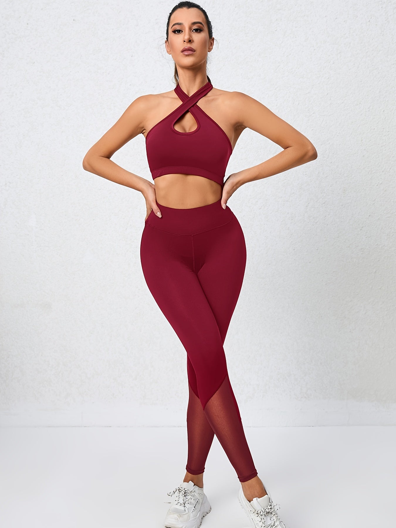 2pcs Halter Sports Bra & High Waist Mesh Leggings Set