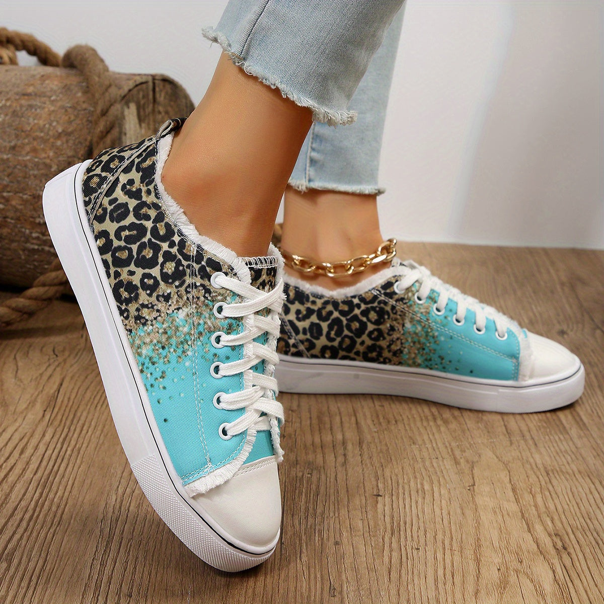 Women's Print Canvas Sneakers Lace Up Low Top Shoes