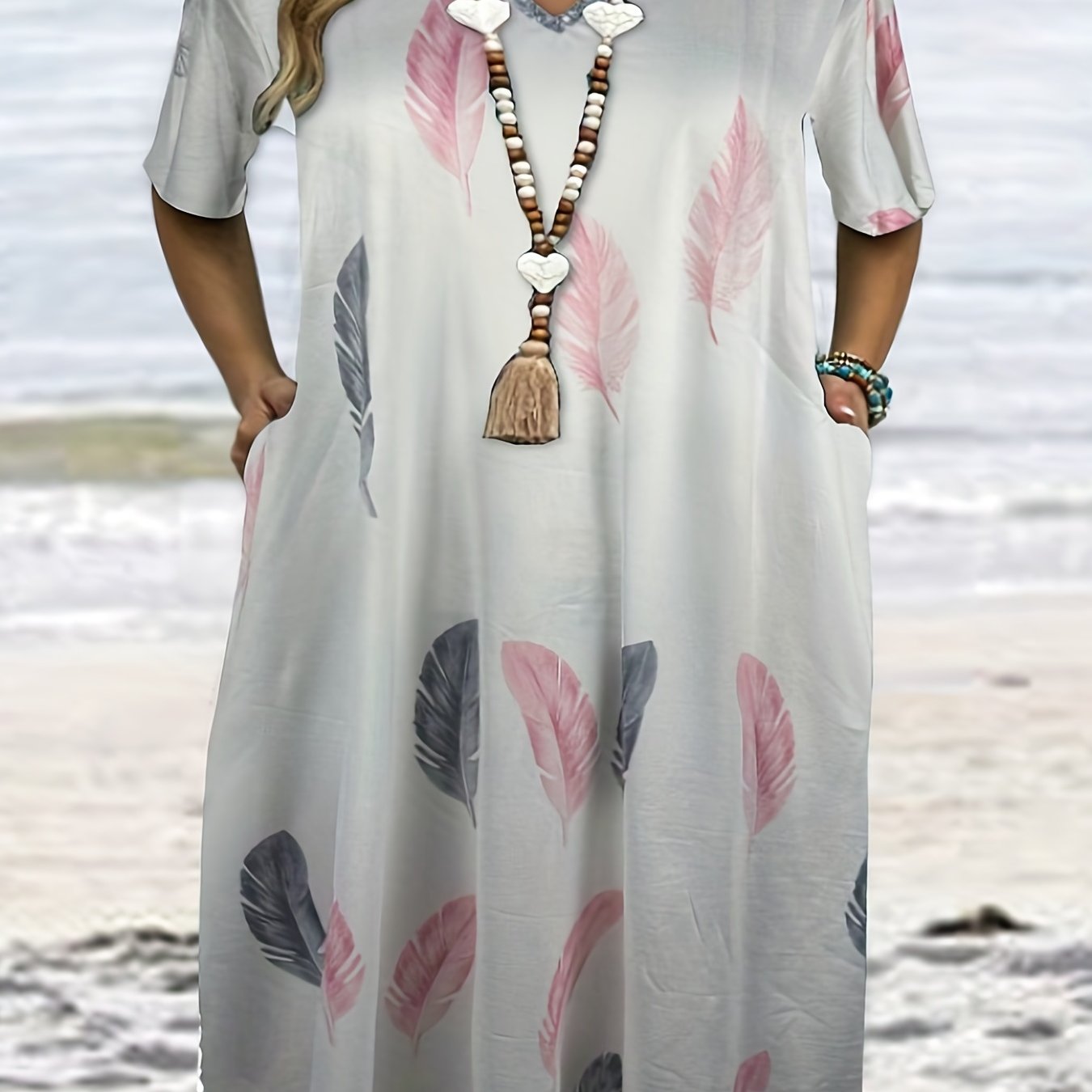 Feather Print Short Sleeve Dress With Pockets