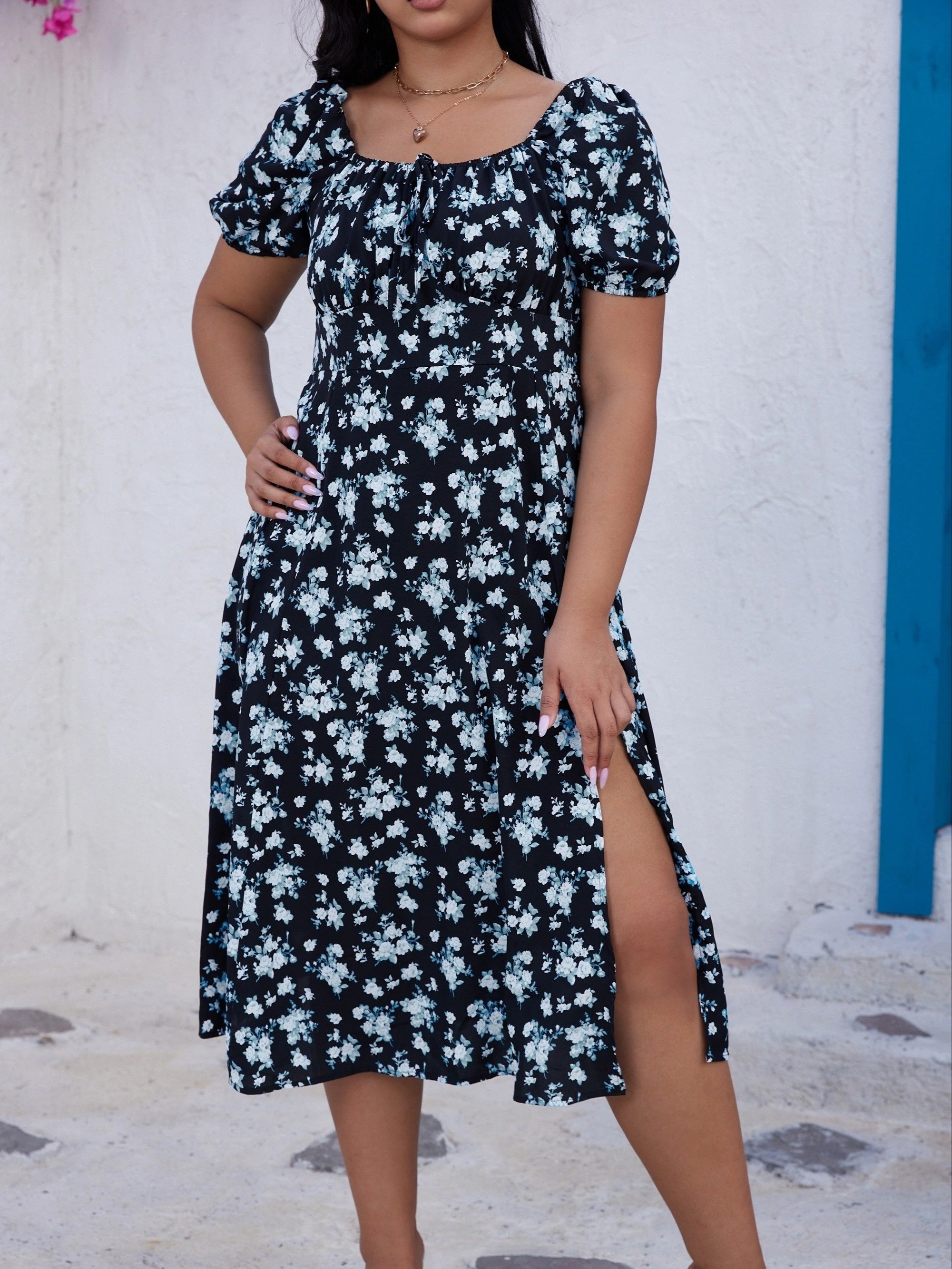Ditsy Floral Print Maxi Dress