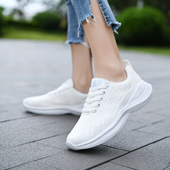 Women's Ultralight Mesh Running Shoes Lace-up Comfort Outdoor Walking Shoes