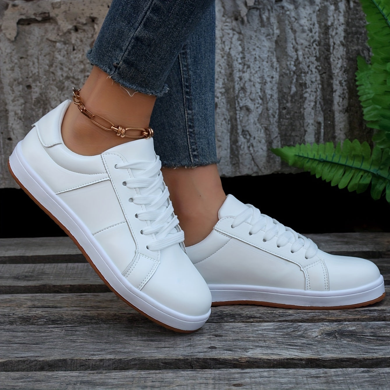 Women's Casual Lace Up Outdoor Sneakers Lightweight Low Top Shoes