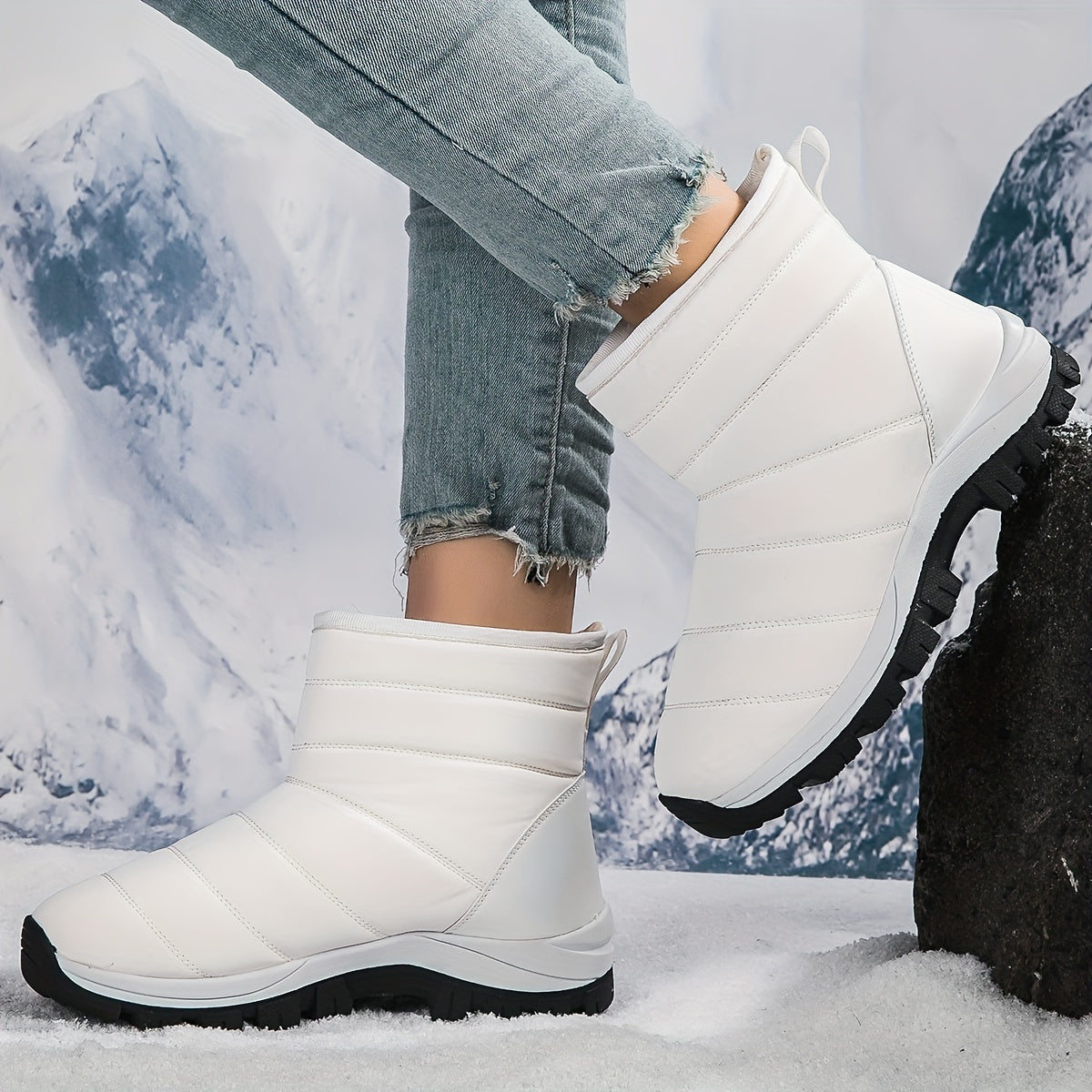 Women's Waterproof Snow Boots Comfortable Winter Warm Hiking Boots