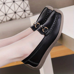 Women's Metal Decor Loafers Slip On Shoes Lightweight Faux Leather