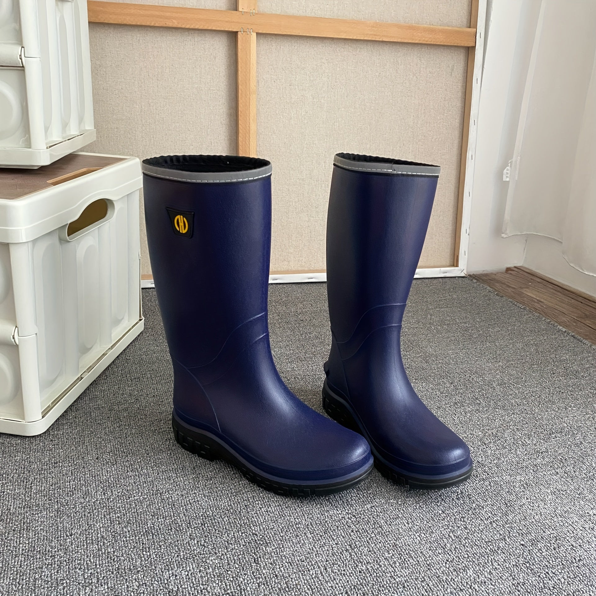 Women's Outdoor Waterproof Rain Boots Mid-tube Non Slip Rubber Shoes