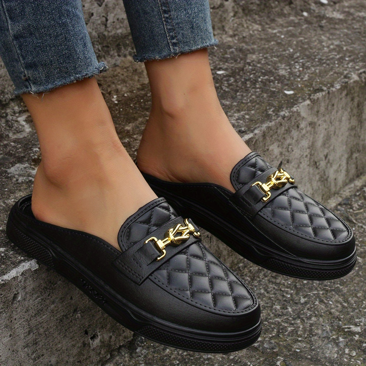 Metal Chain Decor Flat Mules Closed Toe Slippers