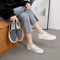 Women's Checkerboard Pattern Sneakers Slip On Low Top Canvas Shoes