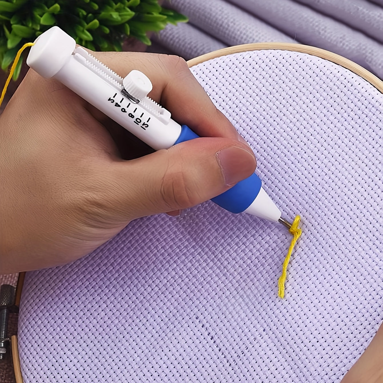 Plastic Crochet Hook Embroidery Tool Retractable Stamping Needle Set
