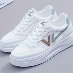 Women's Breathable Mesh Skate Shoes Casual Lace Up Outdoor Shoes